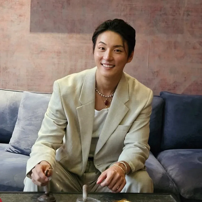 Latest photo of Yoon Shiyoon