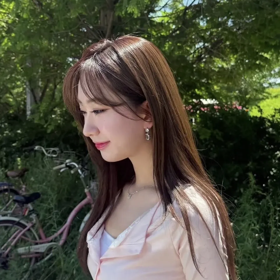 Cuplikan di balik layar dari Jeon Yujin