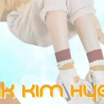 Recent activity shot of Kim Hyeyoon