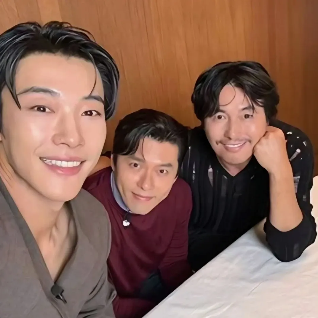 A moment captured by a fan of Woo Dohwan