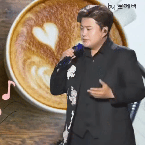 キム・ホジュンの最近の活動ショット