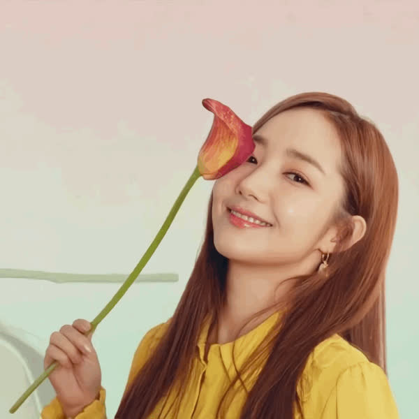 Top moment of Park Minyoung selected by the fandom