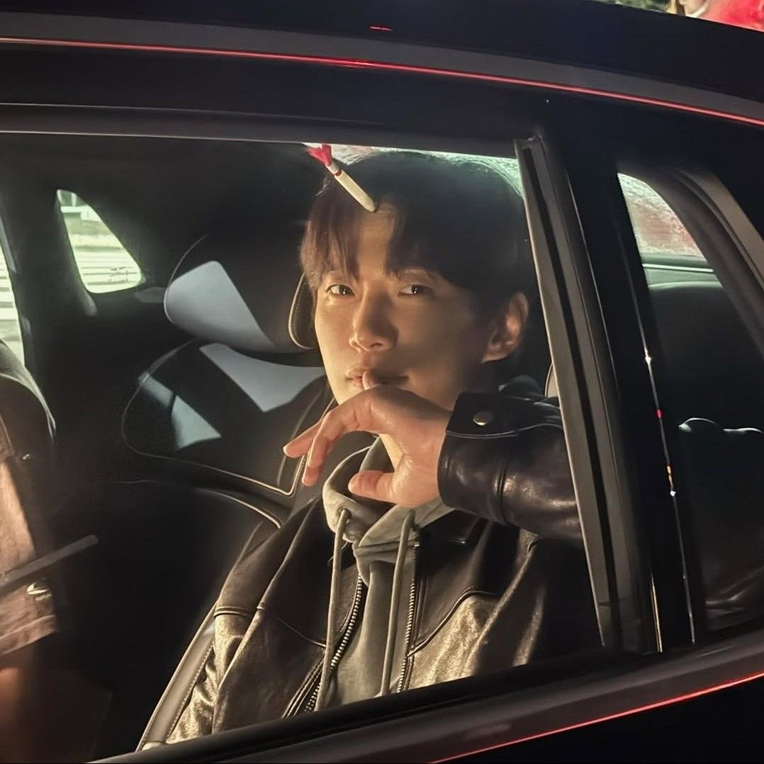 Foto terbaru dari Lee Junho