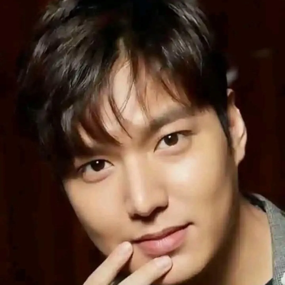 Latest photo of Lee Minho
