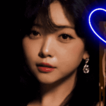 A moment captured by a fan of YOYOMI