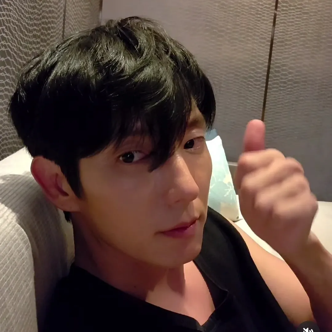 이준기 최근 활동샷