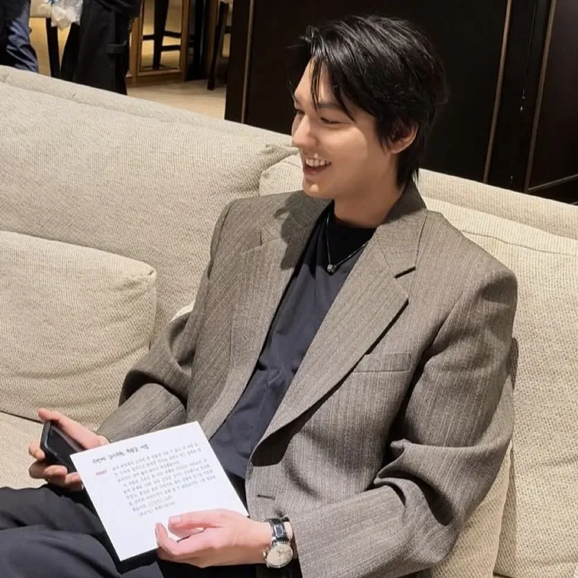 Behind-the-scenes cut of Lee Minho