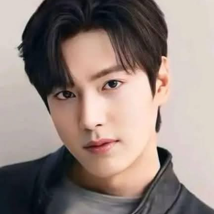 Foto kegiatan terbaru dari Lee Minho