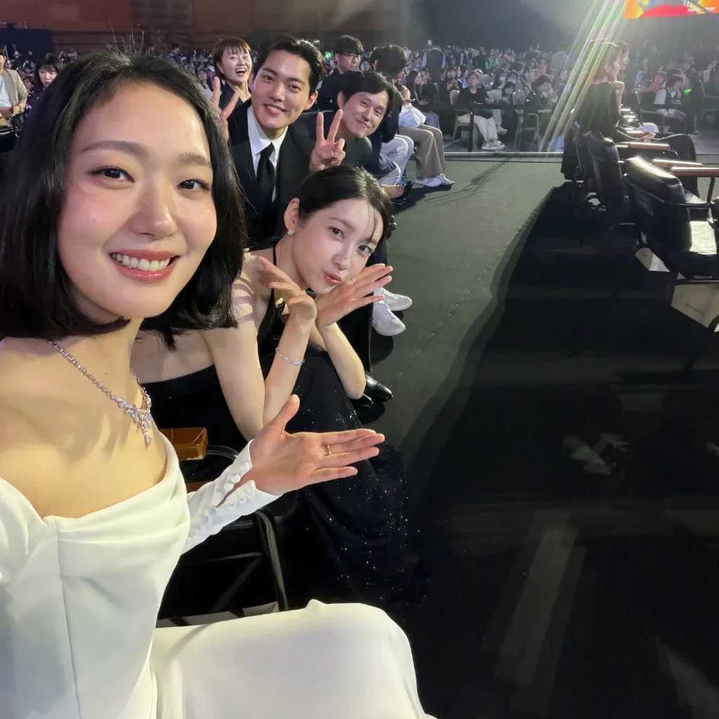 Momen yang diabadikan oleh penggemar Kim Goeun