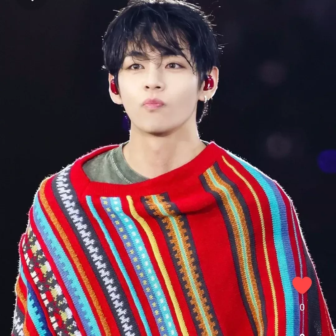 Behind-the-scenes cut of Kim Taehyung (V)