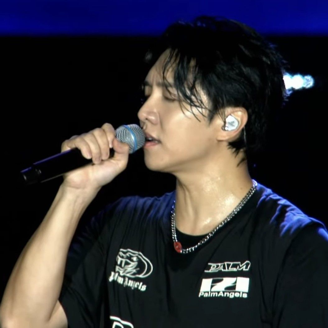 ファンが撮影したイ・スンギの瞬間