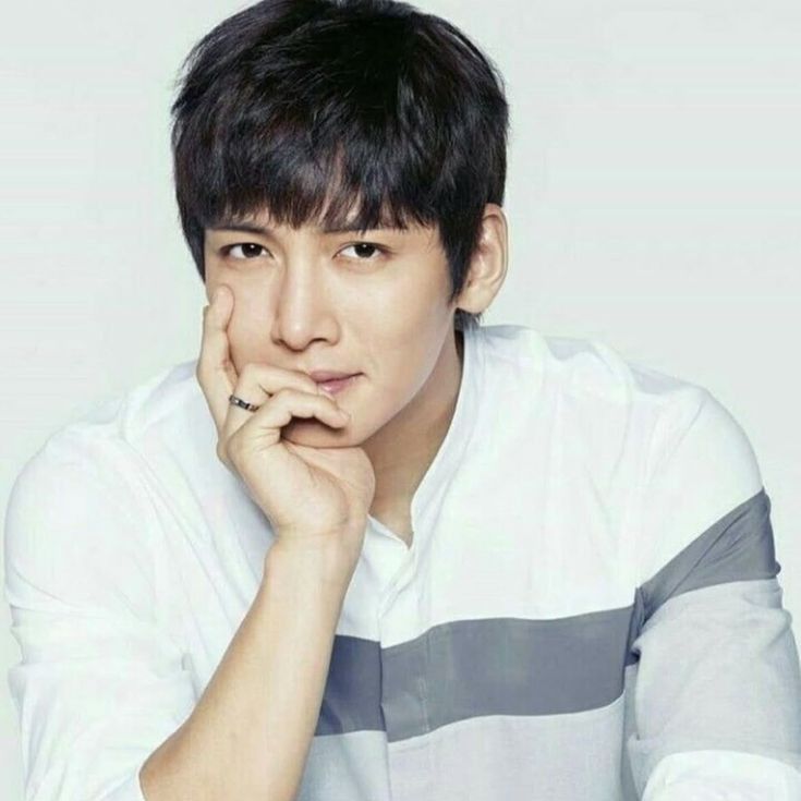 지창욱 최근 활동샷