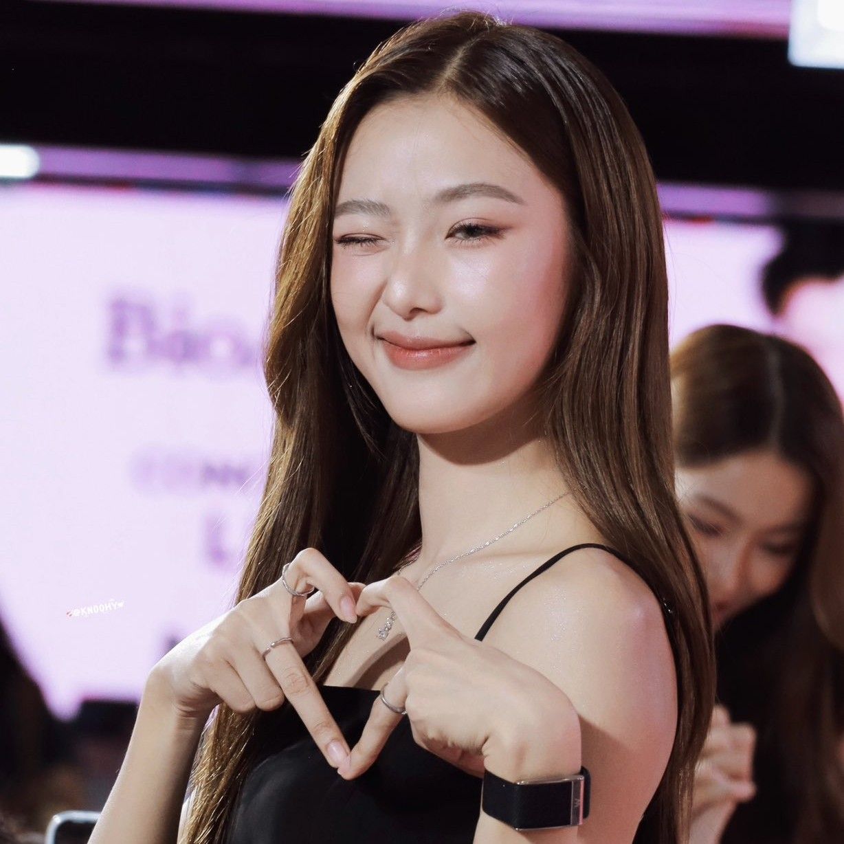 Behind-the-scenes cut of Film Rachanun Mahawan