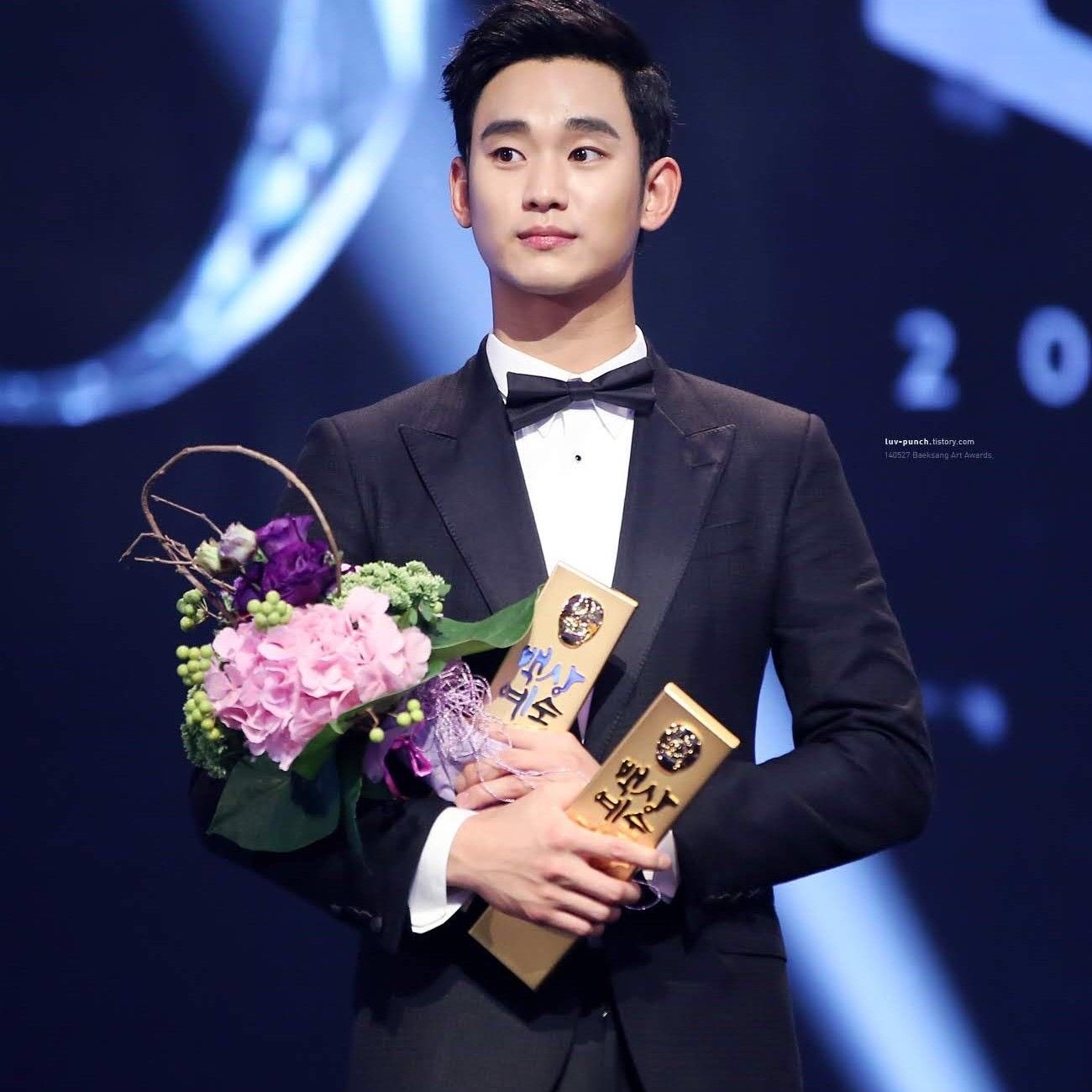 Foto terbaru dari Kim Soohyun