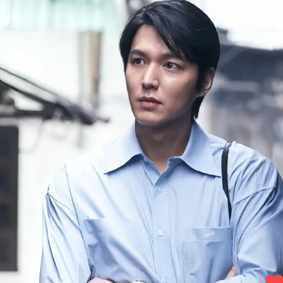 Behind-the-scenes cut of Lee Minho
