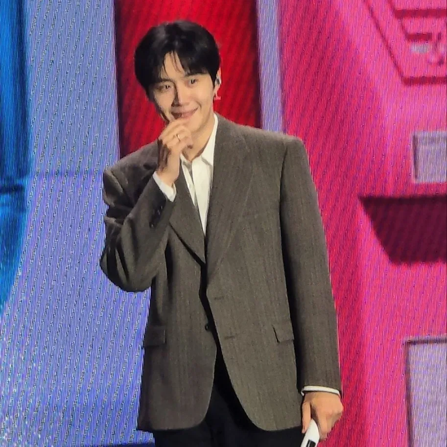 김선호 최근 활동샷