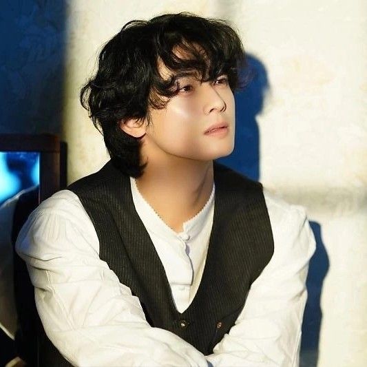 Latest photo of Cha Eunwoo