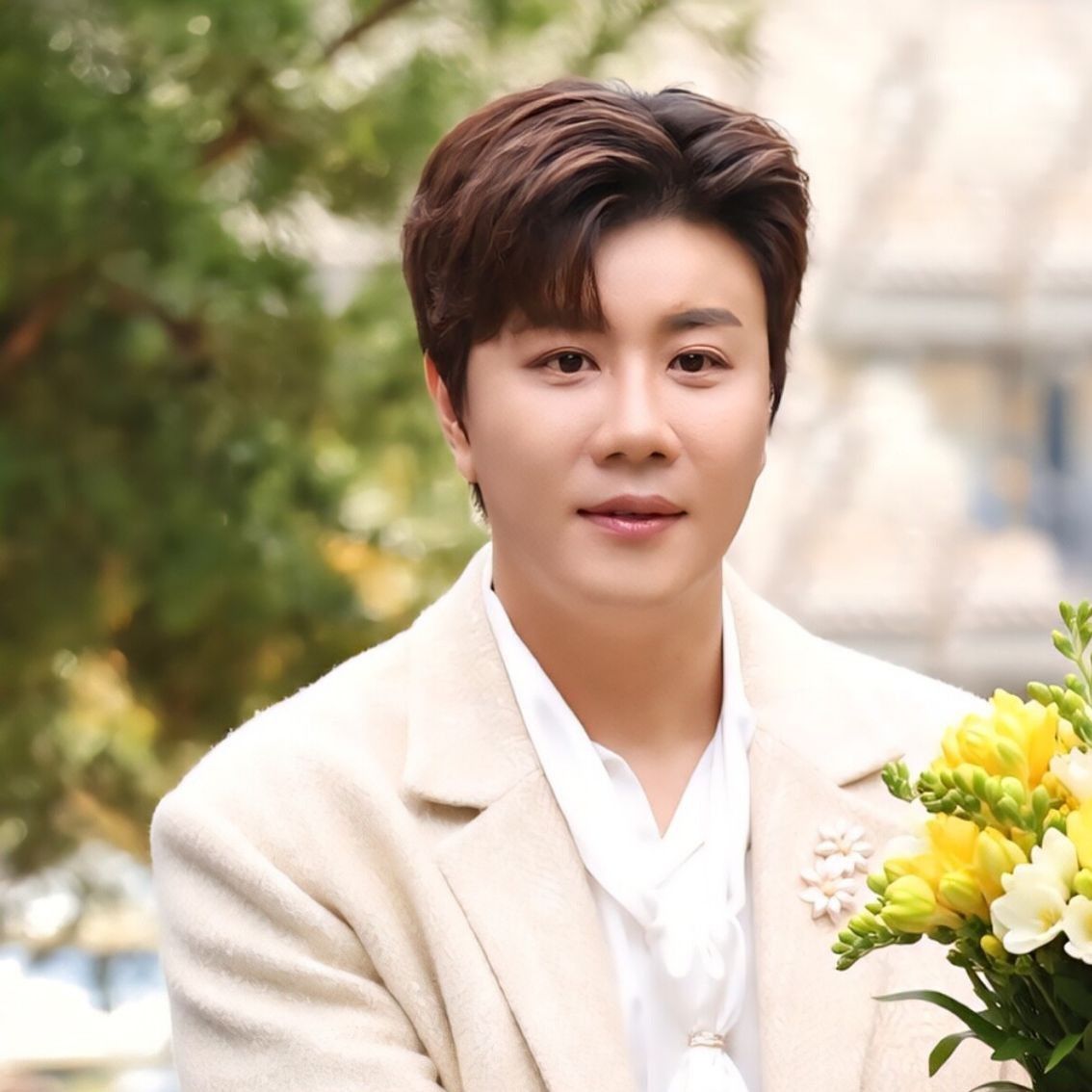 チン・ヘソンの最近の活動ショット