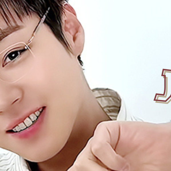 A moment captured by a fan of Park Jihoon