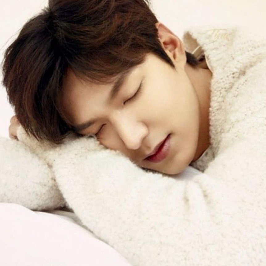 Recent activity shot of Lee Minho