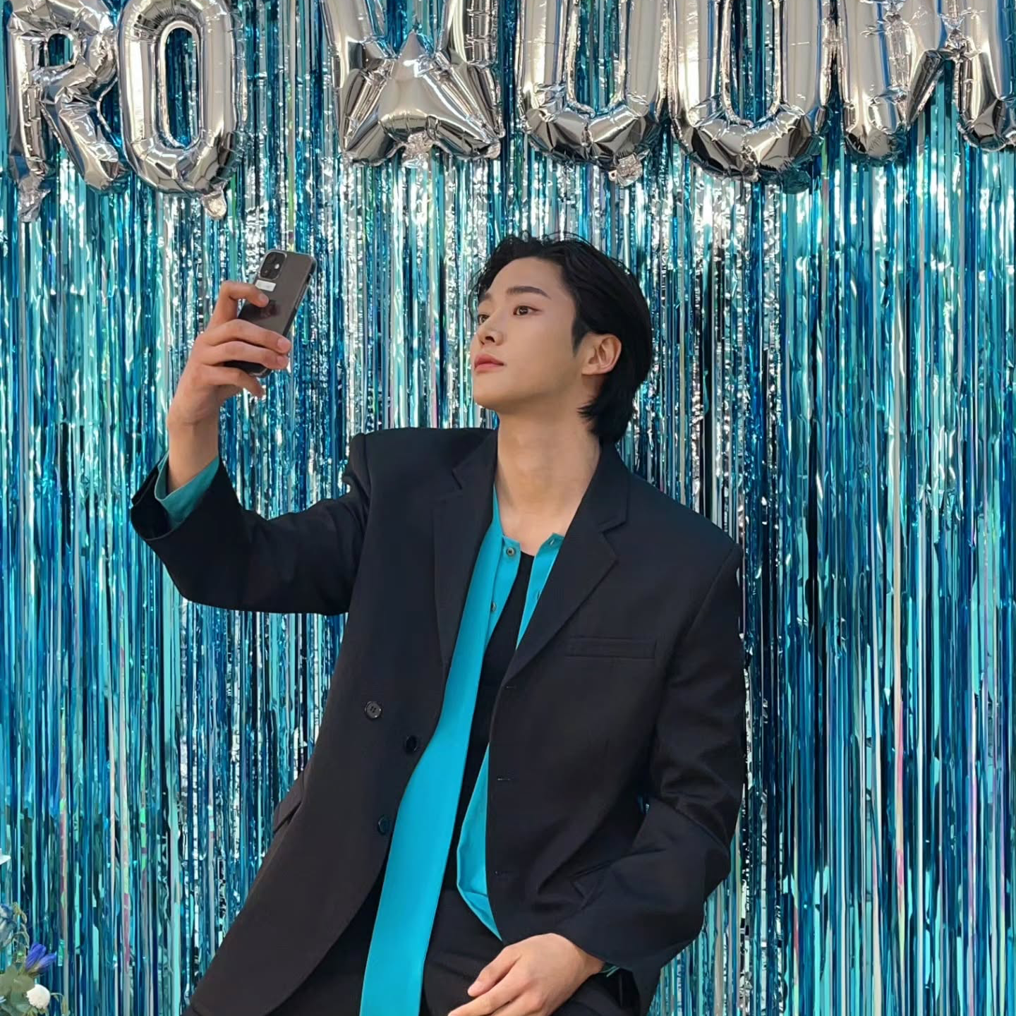 Foto kegiatan terbaru dari Rowoon