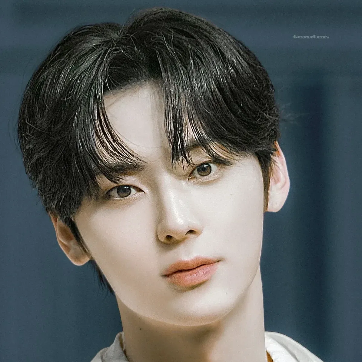 A moment captured by a fan of Hwang Minhyun