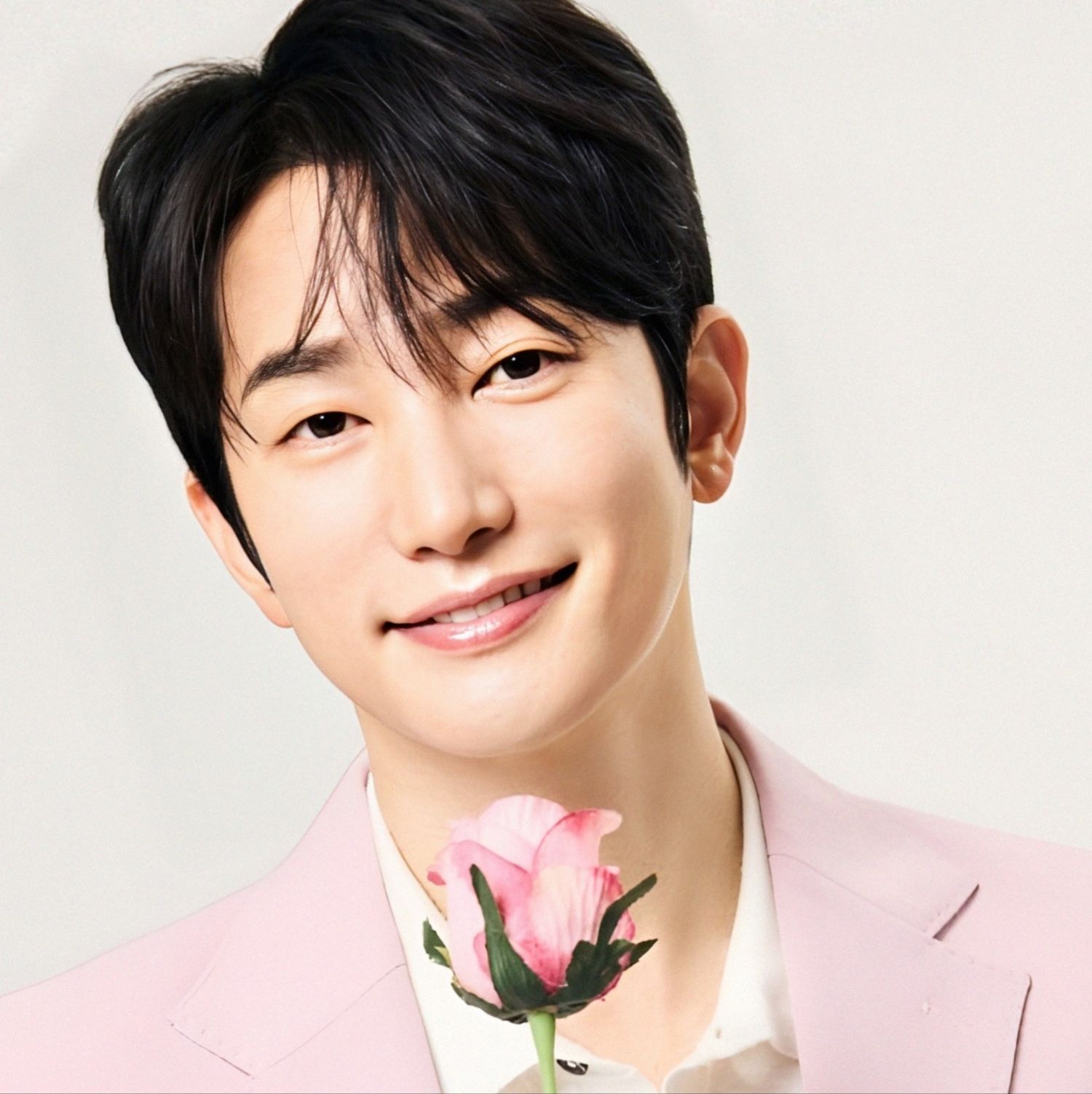 Behind-the-scenes cut of Park Sihoo