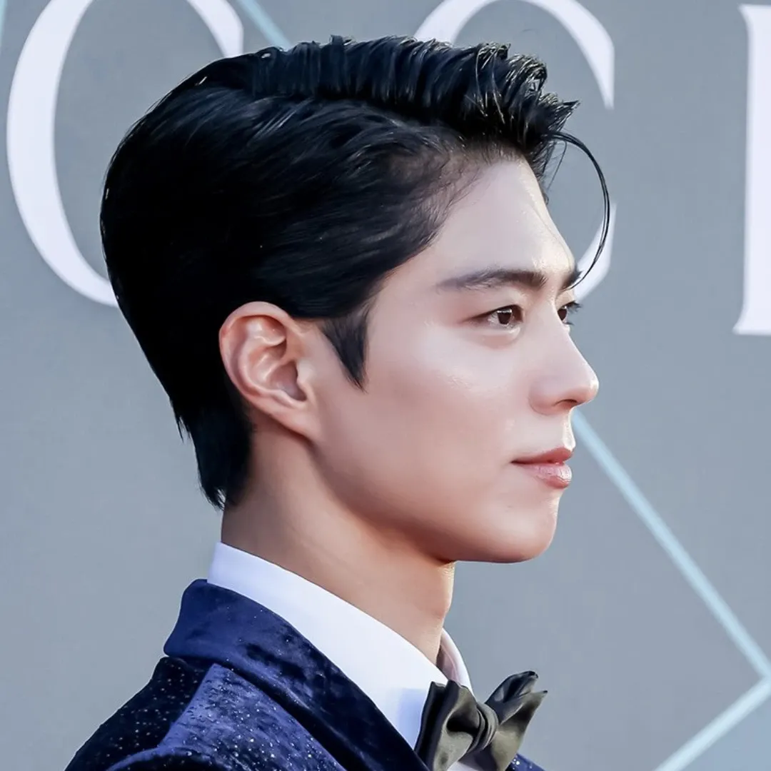 A moment captured by a fan of Park Bogum