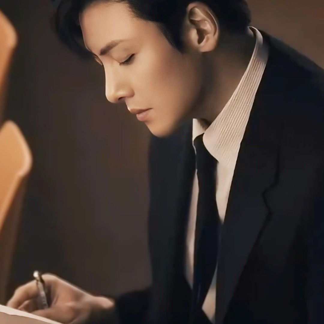 池昌旭的最新照片