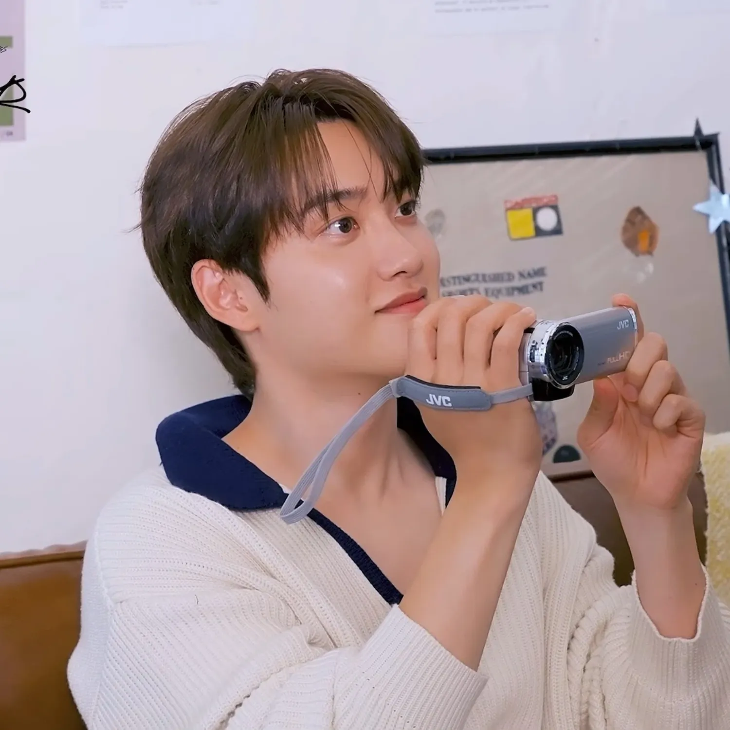 Foto terbaru dari Doh Kyungsoo (D.O.)