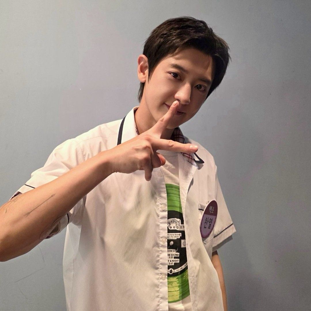Latest photo of Chanyeol