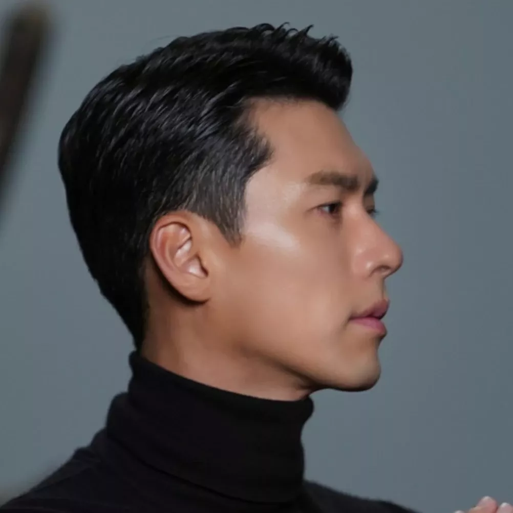 현빈의 최신 사진