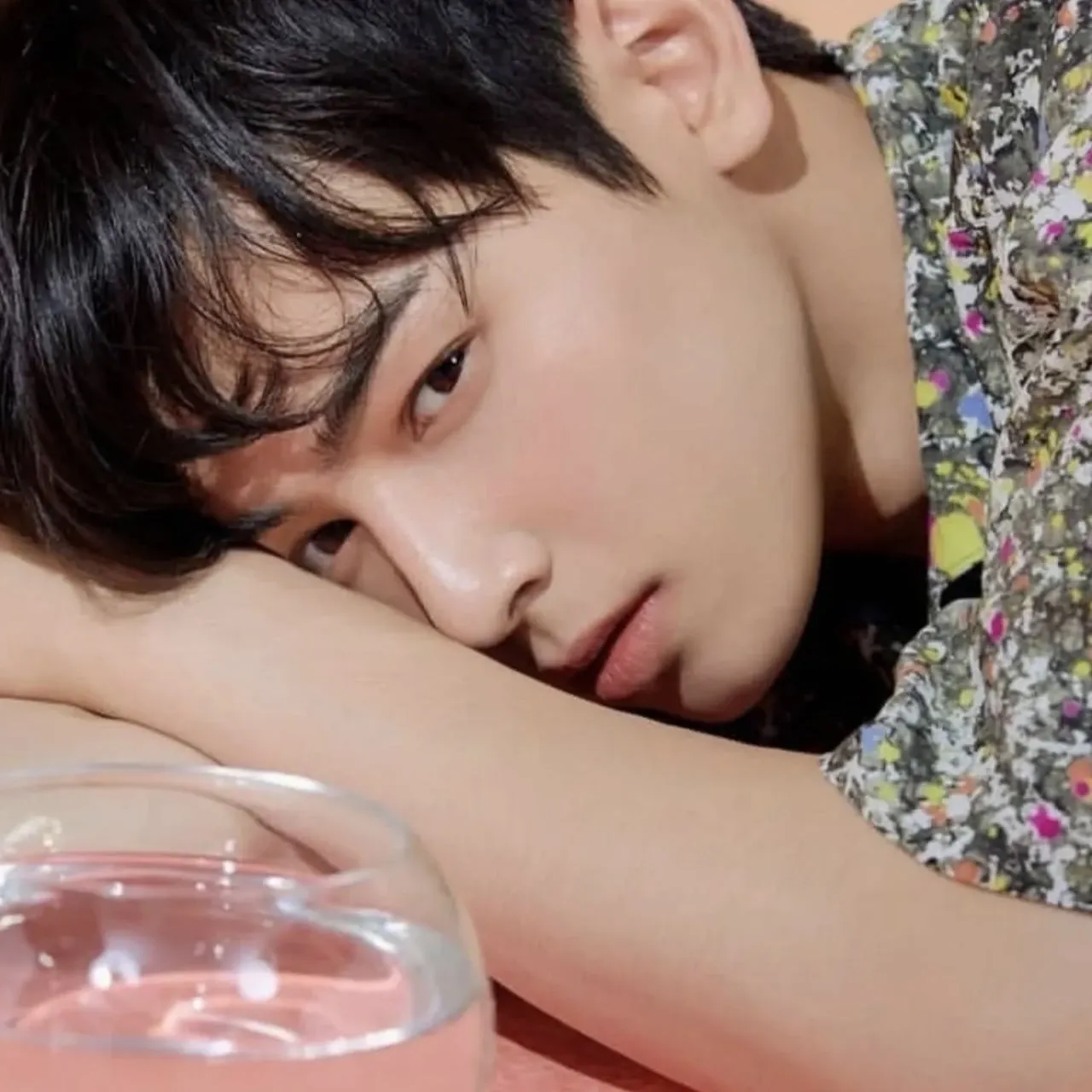 A moment captured by a fan of Cha Eunwoo