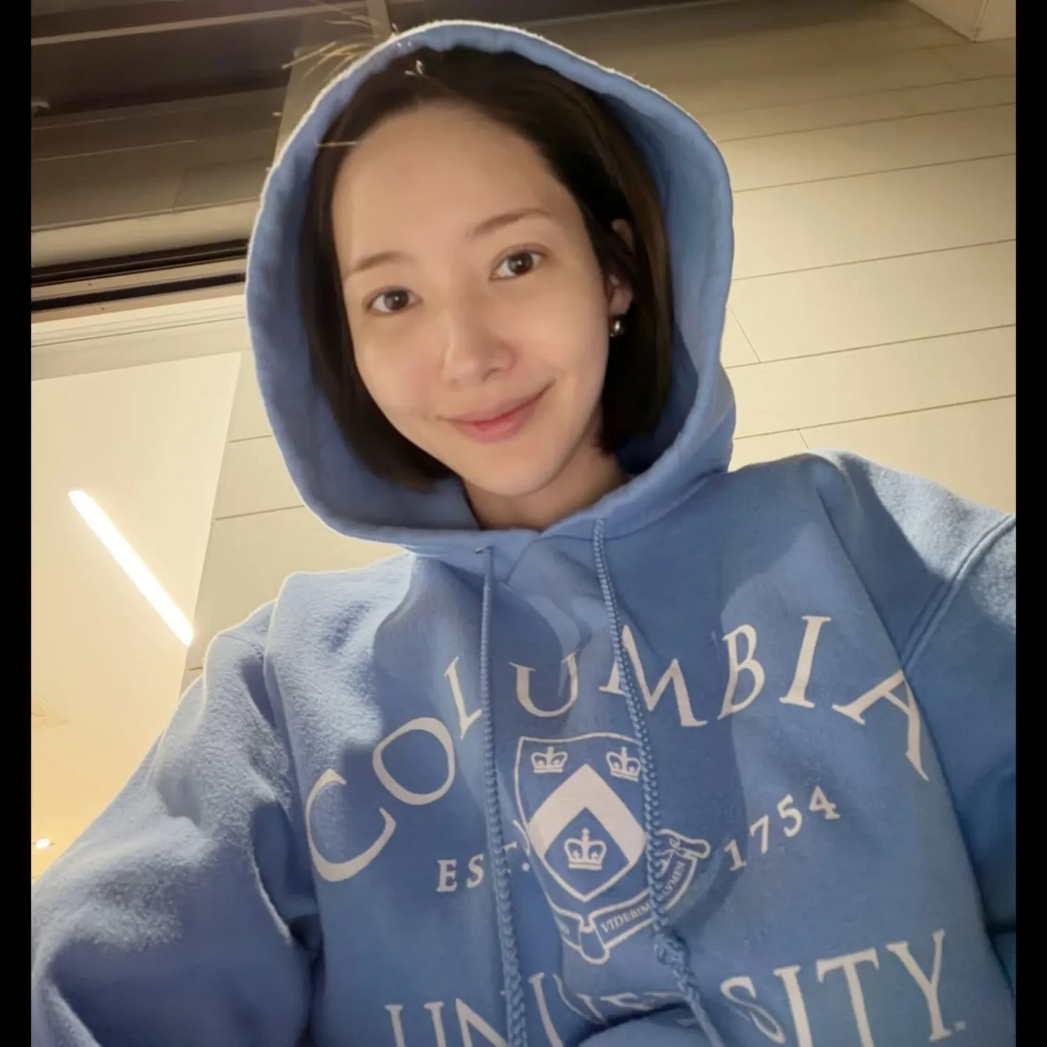 Foto terbaru dari Park Minyoung