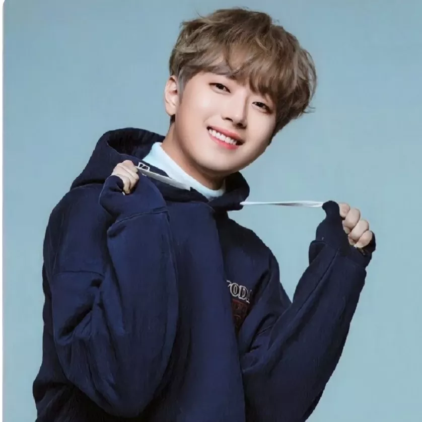 Foto kegiatan terbaru dari Lee Chanwon
