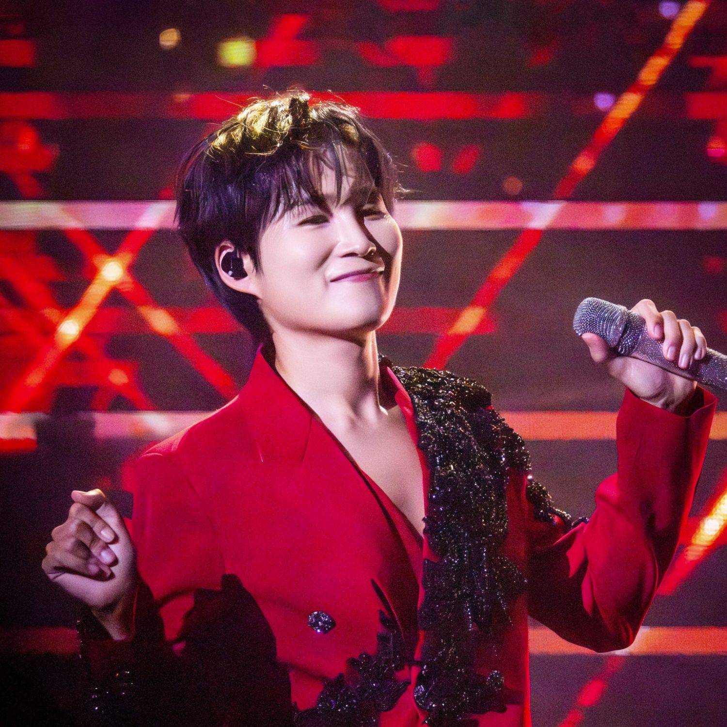 A moment captured by a fan of Kim Heejae