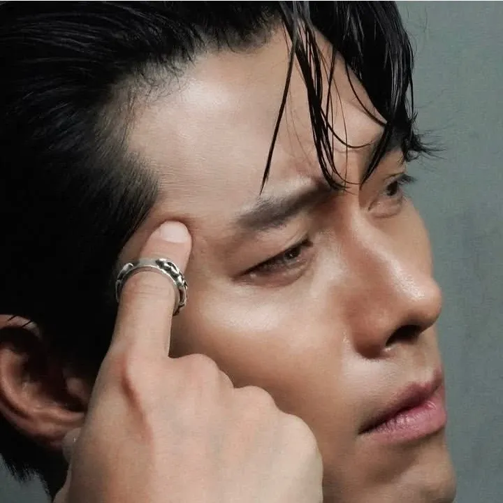 Cuplikan di balik layar dari Hyun Bin