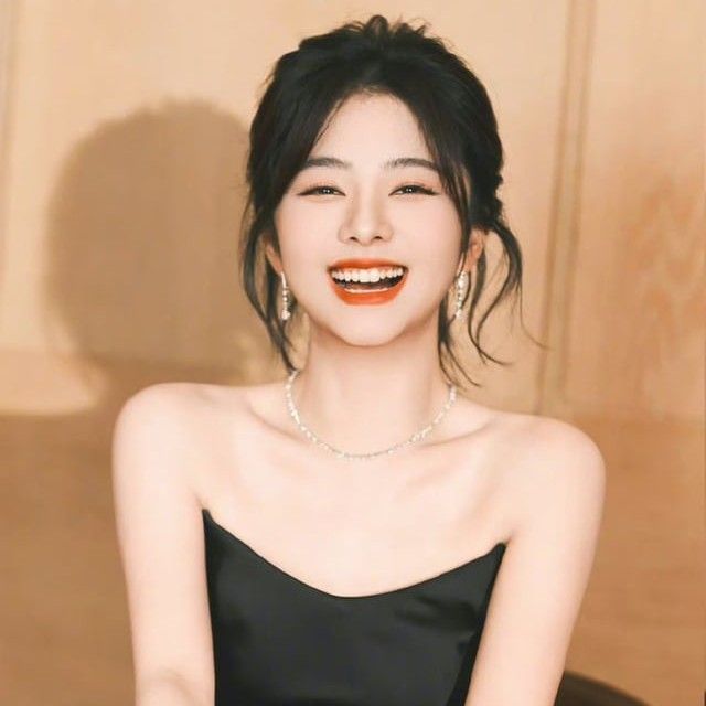 A moment captured by a fan of Tan Song Yun