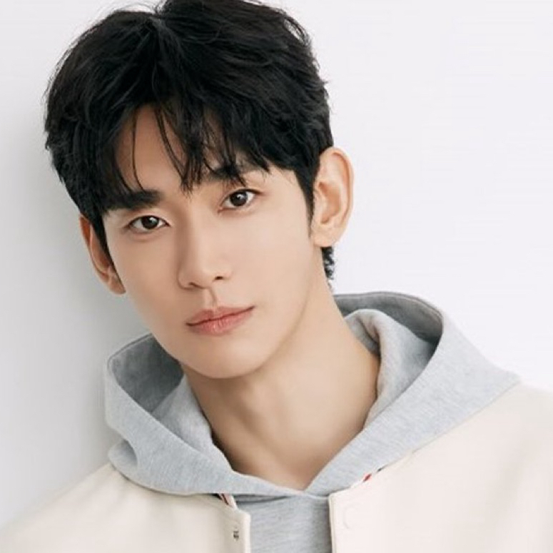 Behind-the-scenes cut of Kim Soohyun