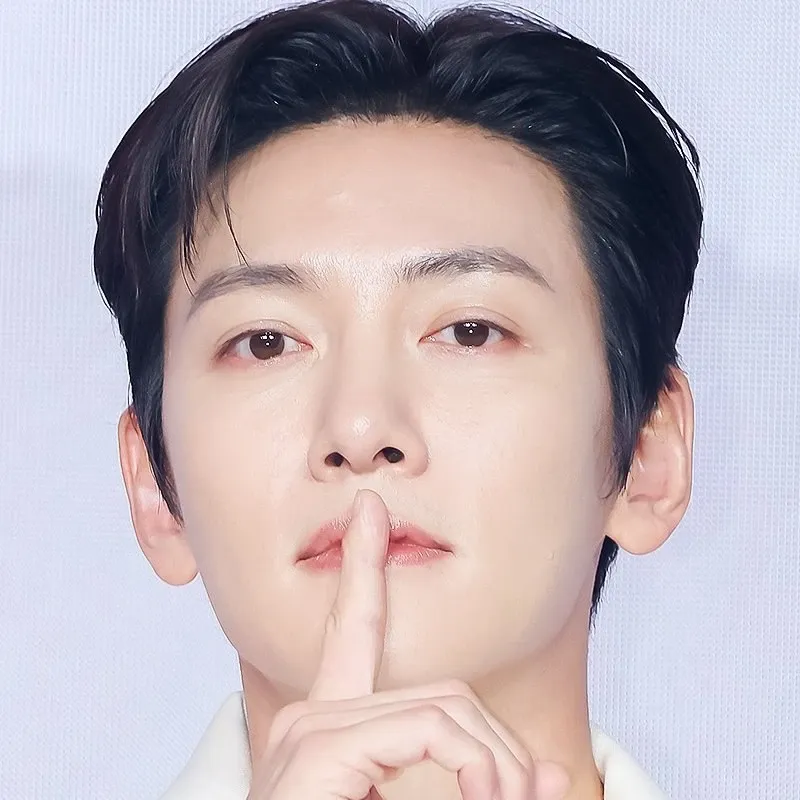 Latest photo of Ji Changwook