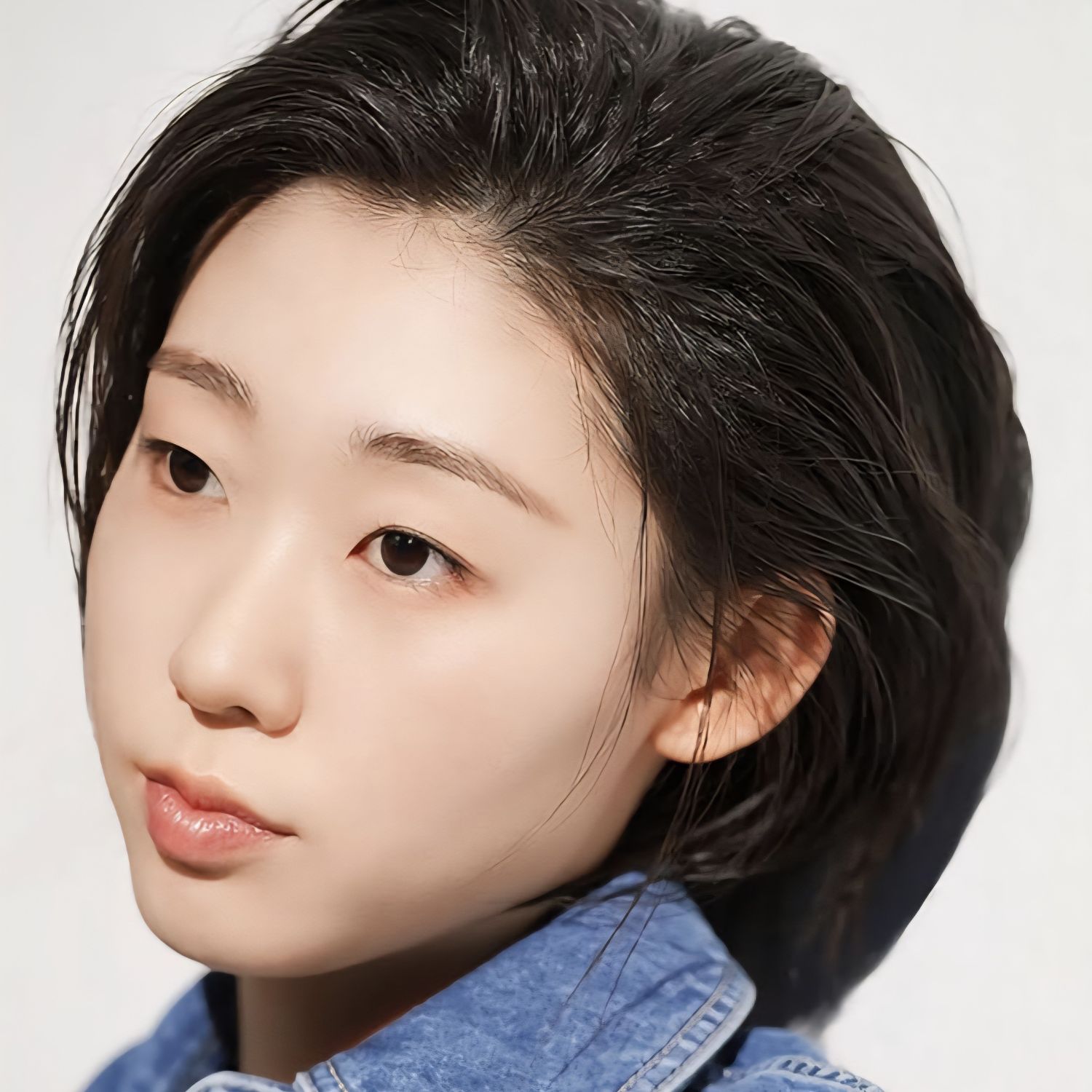 Recent activity shot of Han Yeji