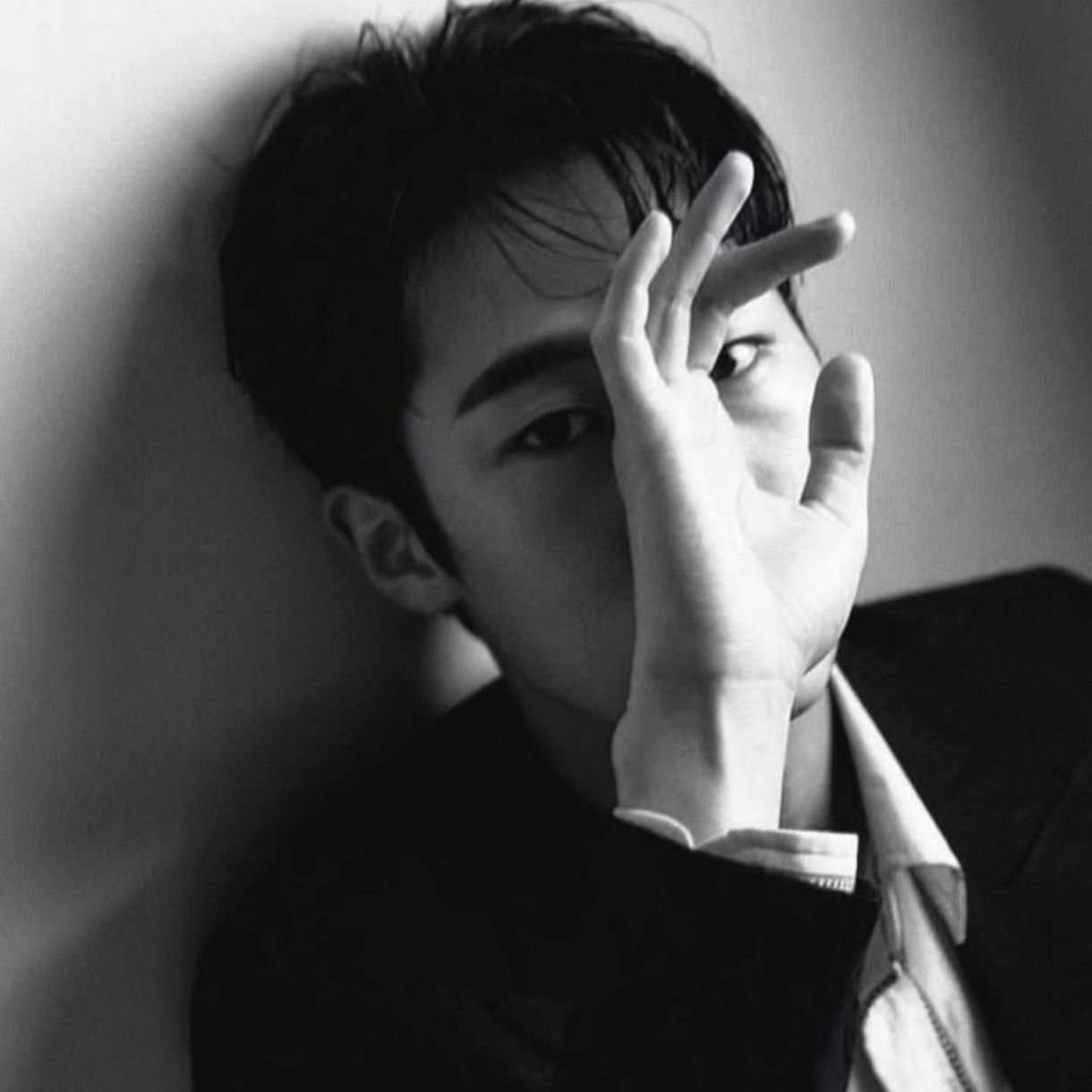 Recent activity shot of Lee Jaewook