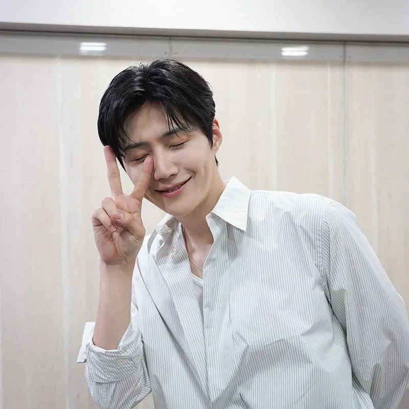김선호 최근 활동샷