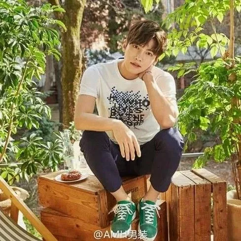 Behind-the-scenes cut of Ji Changwook