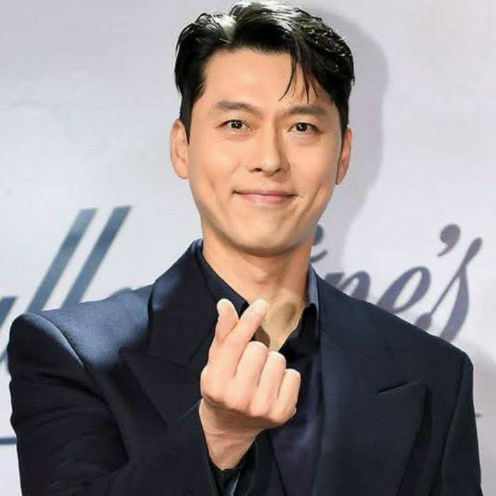 현빈의 최신 사진