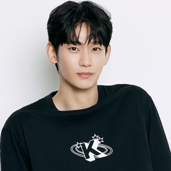 A moment captured by a fan of Kim Soohyun