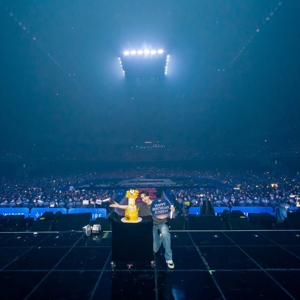 Cuplikan di balik layar dari Lee Junho