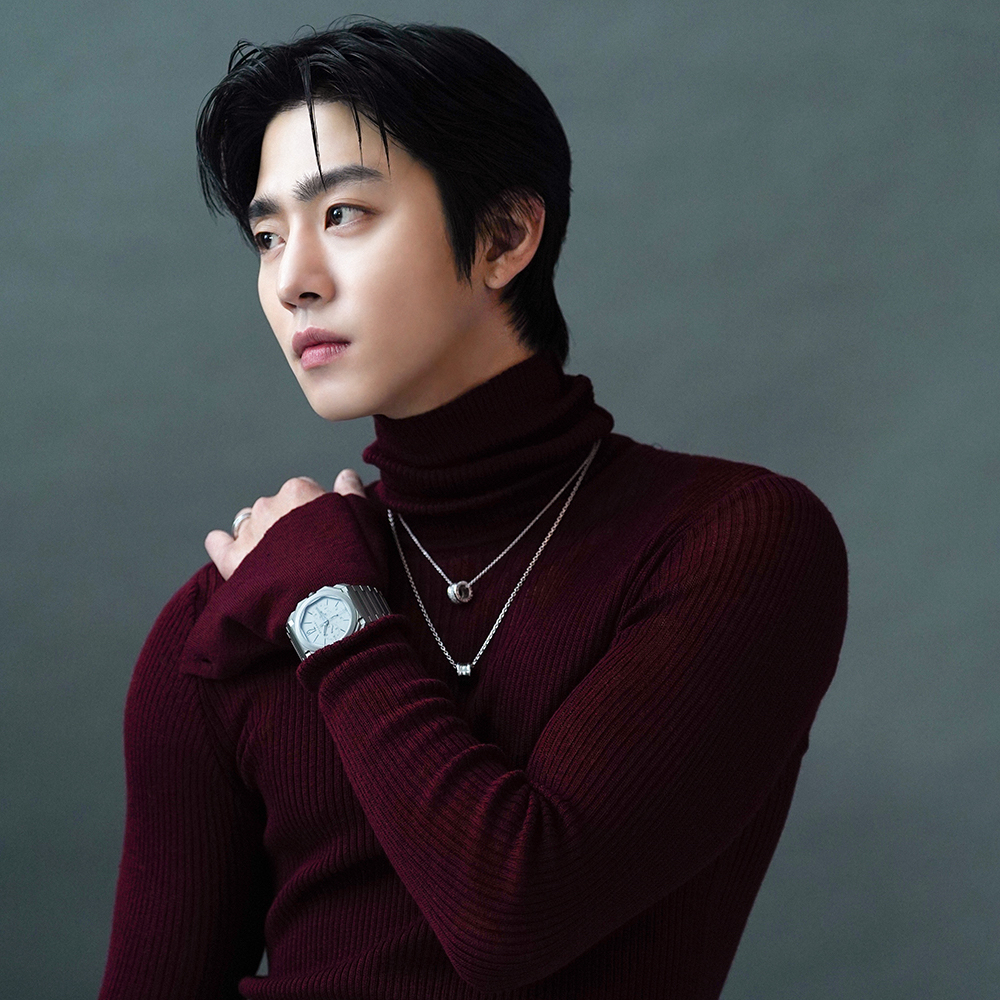 粉丝拍下的安孝燮瞬间