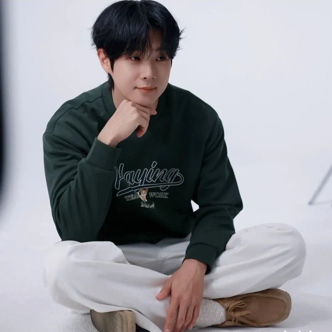 Recent activity shot of Choi Wooshik