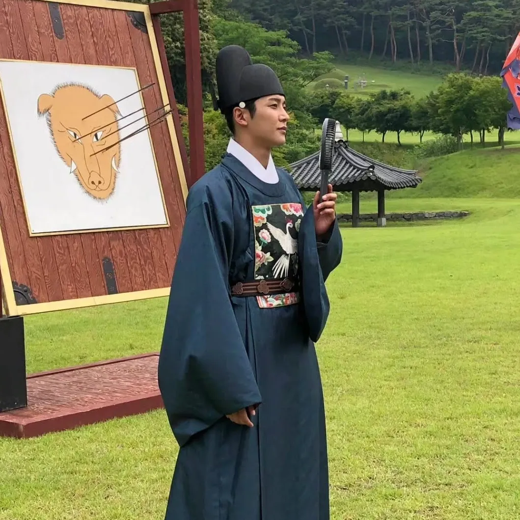 Momen yang diabadikan oleh penggemar Rowoon
